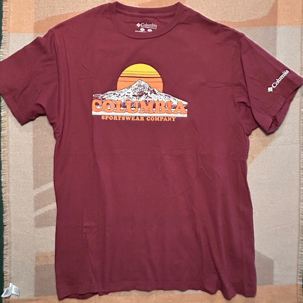 Columbia men’s Tee, L